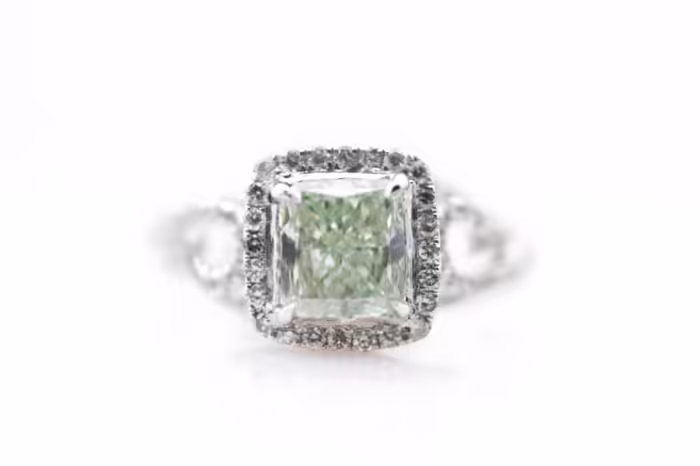 222ct-Natural-Fancy-Light-Green-Diamond-Engagement-Ring-GIA-18K-White-Gold