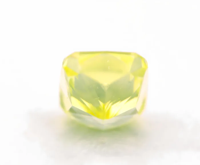 1.06ct Natural Loose Fancy Intense Green Yellow Neon Color Diamond GIA VS2 - Image 4