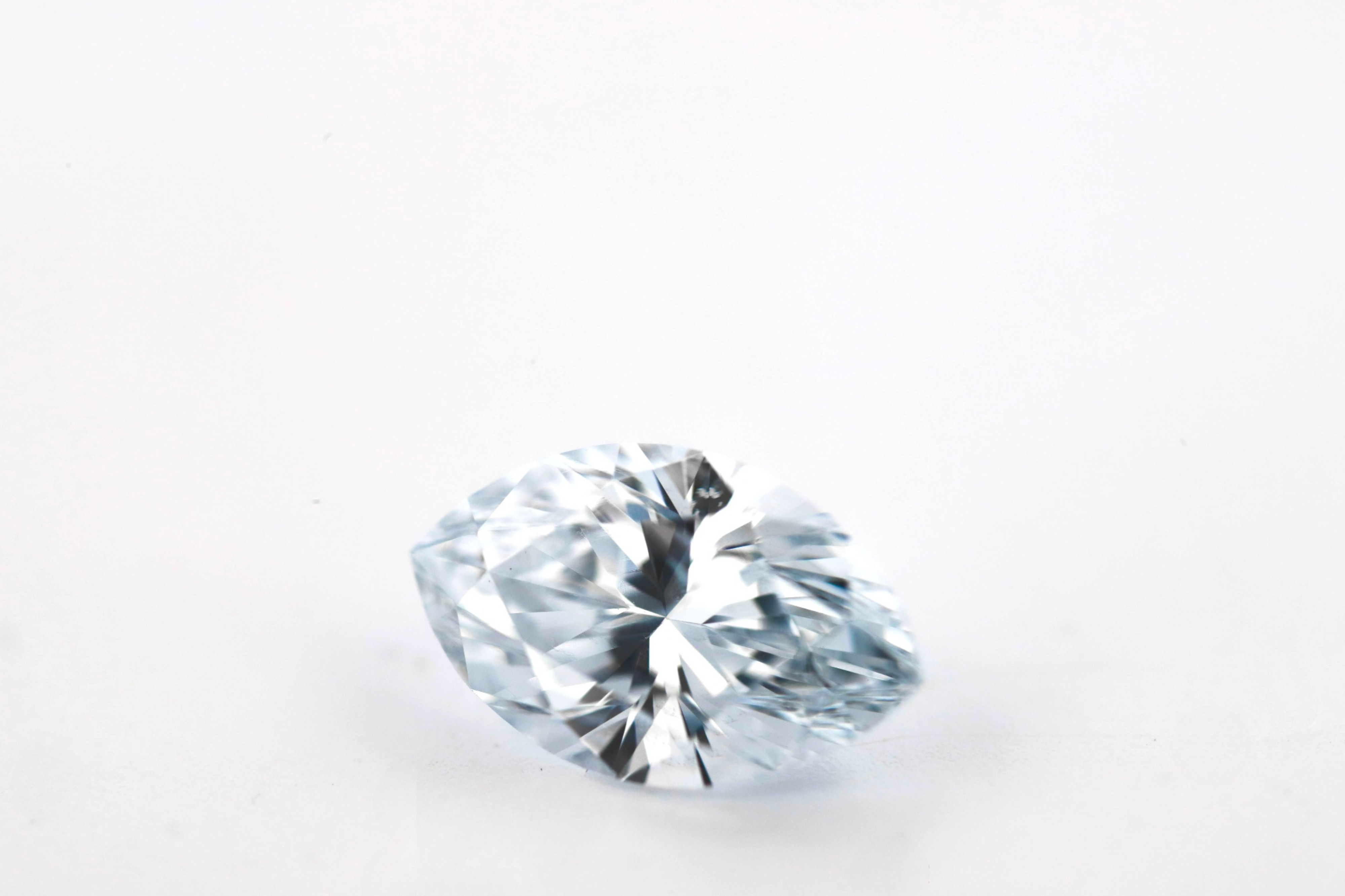 GIA Natural Loose Very Light Blue Marquise Brilliant Diamond 0.38ct - Image 3