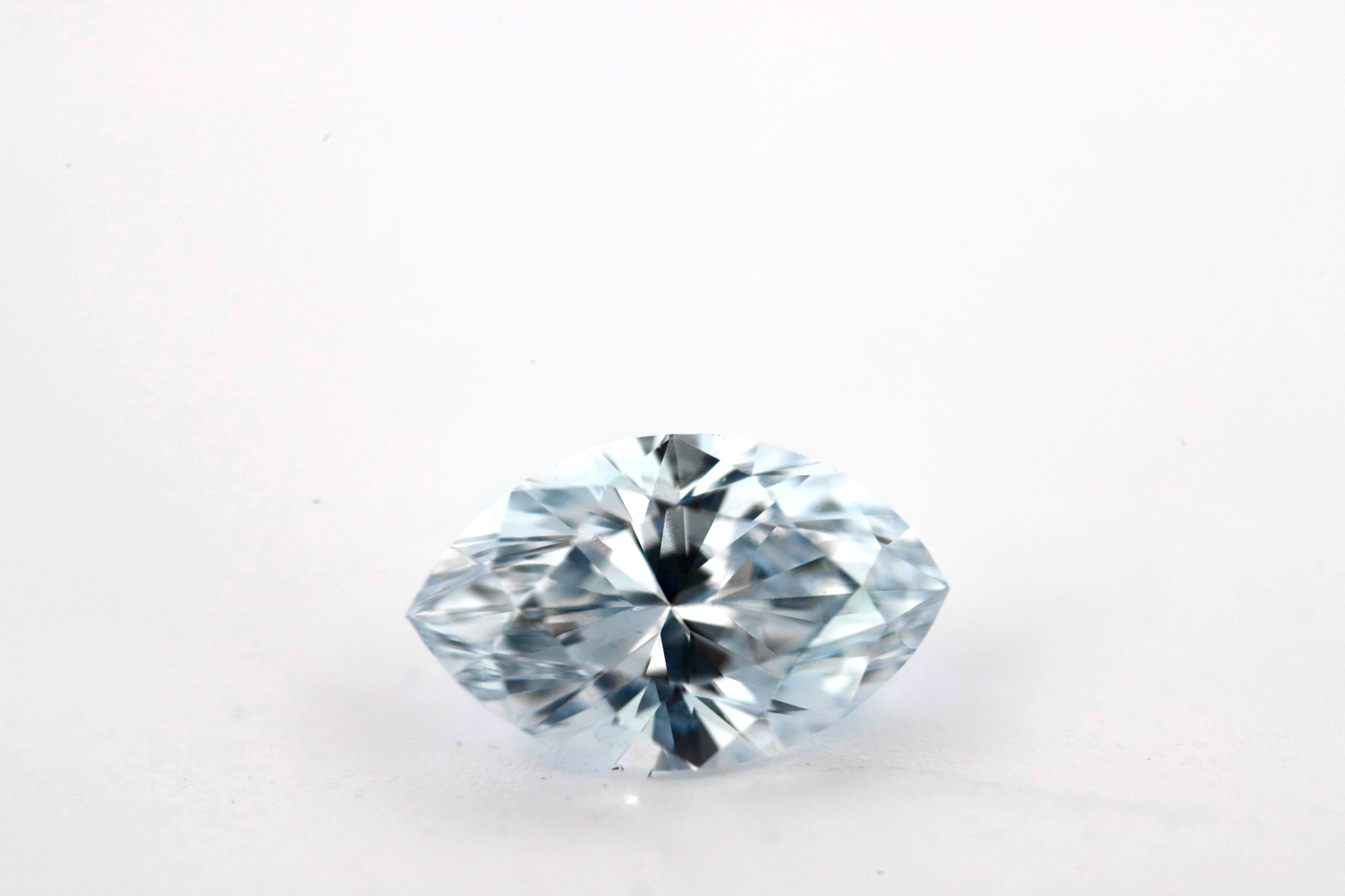 GIA Natural Loose Very Light Blue Marquise Brilliant Diamond 0.38ct - Image 5