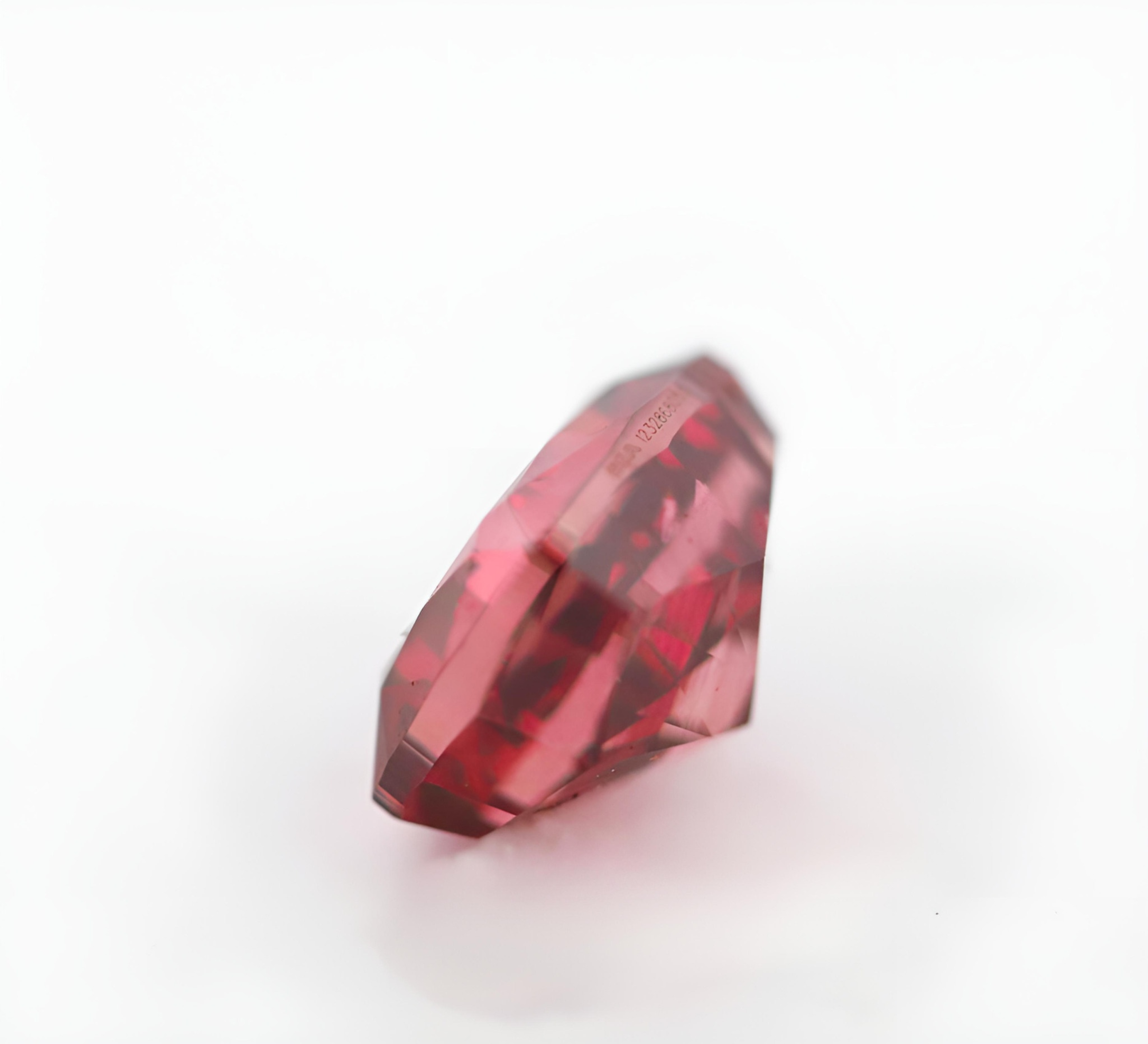 GIA 0.15 ct Fancy Deep Brownish Pink Cushion Modified Brilliant Diamond (Fancy Red Color) - Image 2