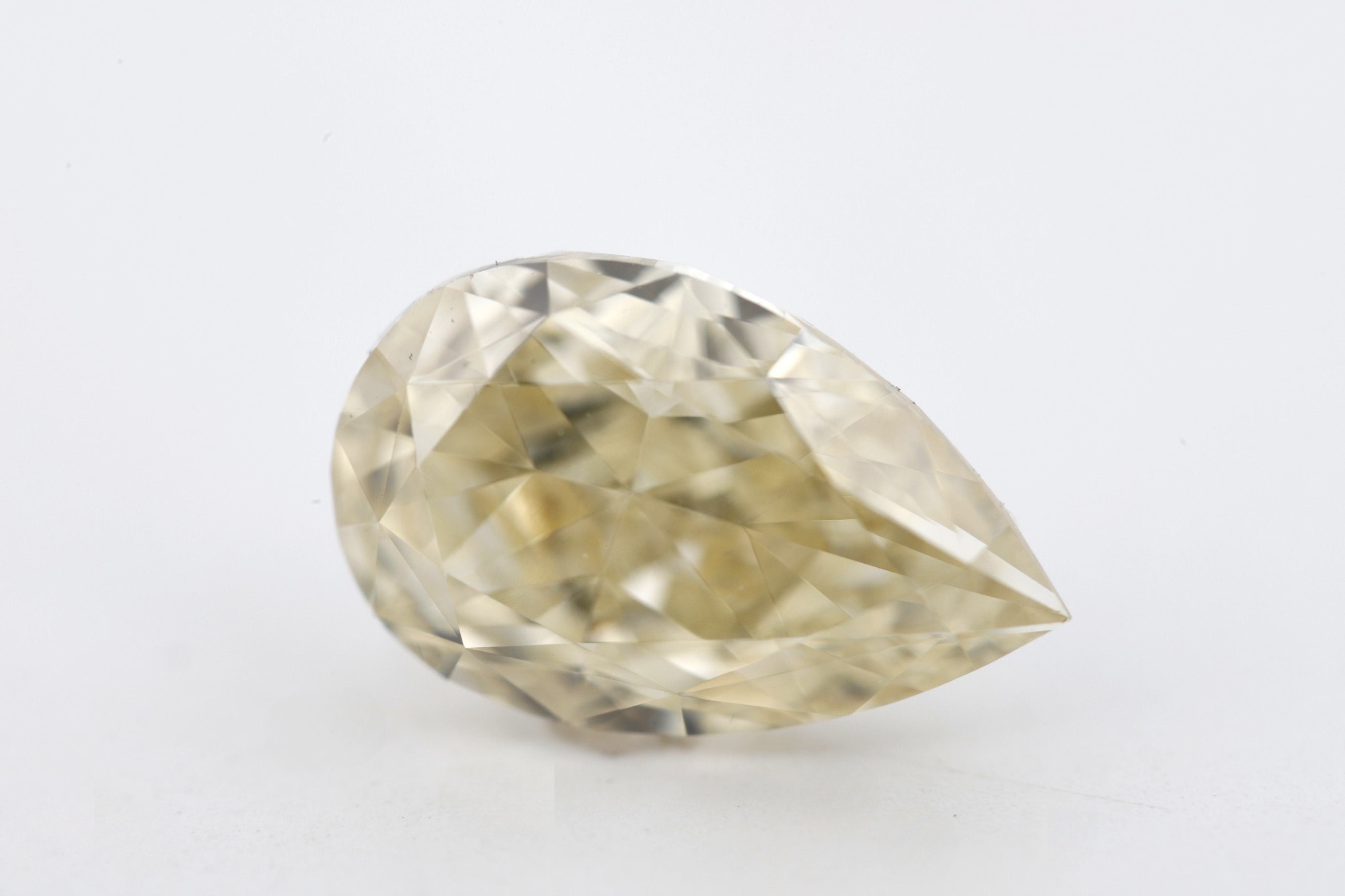1.03 carat Carat Pear Modified Brilliant Fancy Light Brown-Yellow SI2 GIA Certified Diamond