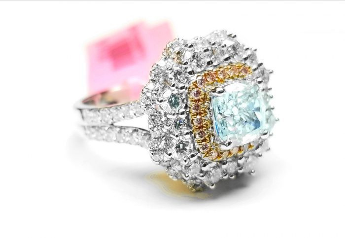 Real GIA 2.65ct Natural Faint Light Blue & Pink Diamonds Engagement Ring 18K SI1 - Image 3