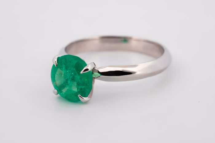 Brazil Emerald 2.02ct Natural Green Emerald Gold Engagement Ring GIA F1 Round - Image 5