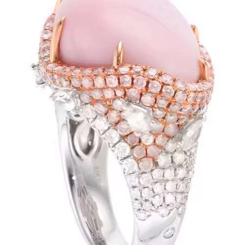 conch pearl and pink diamonds ring