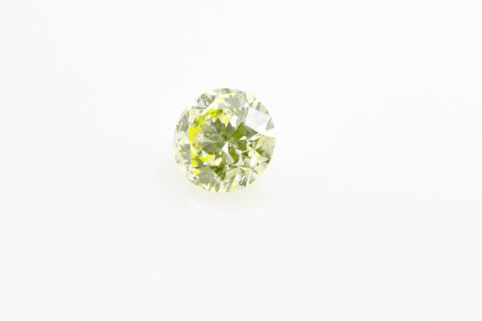 Neon Green Diamond - 0.39ct Natural Loose Fancy Green Yellow GIA Round Diamond - Image 5
